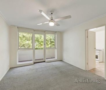 8/566 Glenferrie Road, Hawthorn - Photo 1