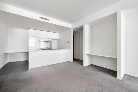 906/225 Elizabeth Street, Melbourne VIC 3000 - Apartment For Rent | Domain - Photo 2