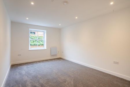 2 bedroom apartment to rent - Photo 3