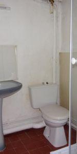 Location Appartement 1 pièce 30m² CAUDEBEC LES ELBEUF 76320 - Photo 3