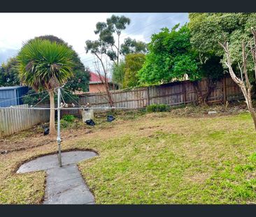 99 Harborne Street, Macleod, Vic 3085 - Photo 5