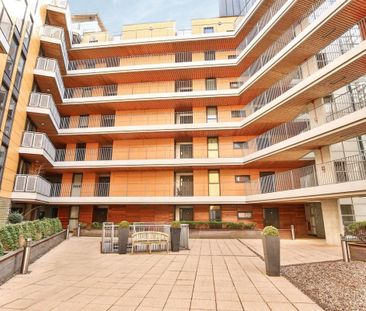 Geoffrey Watling Way - Photo 3