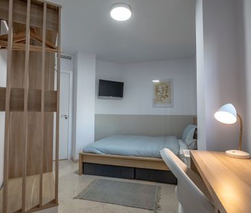 Carrer de Sueca, Valencia, Valencian Community 46006 - Photo 5