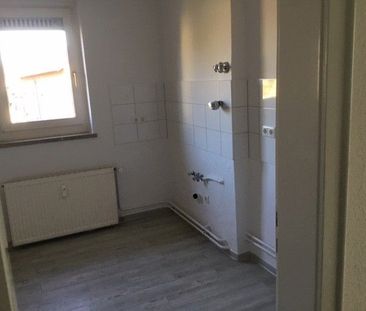 Wer will mich? Günstige 3-Zimmer-Wohnung zu vergeben - Foto 5