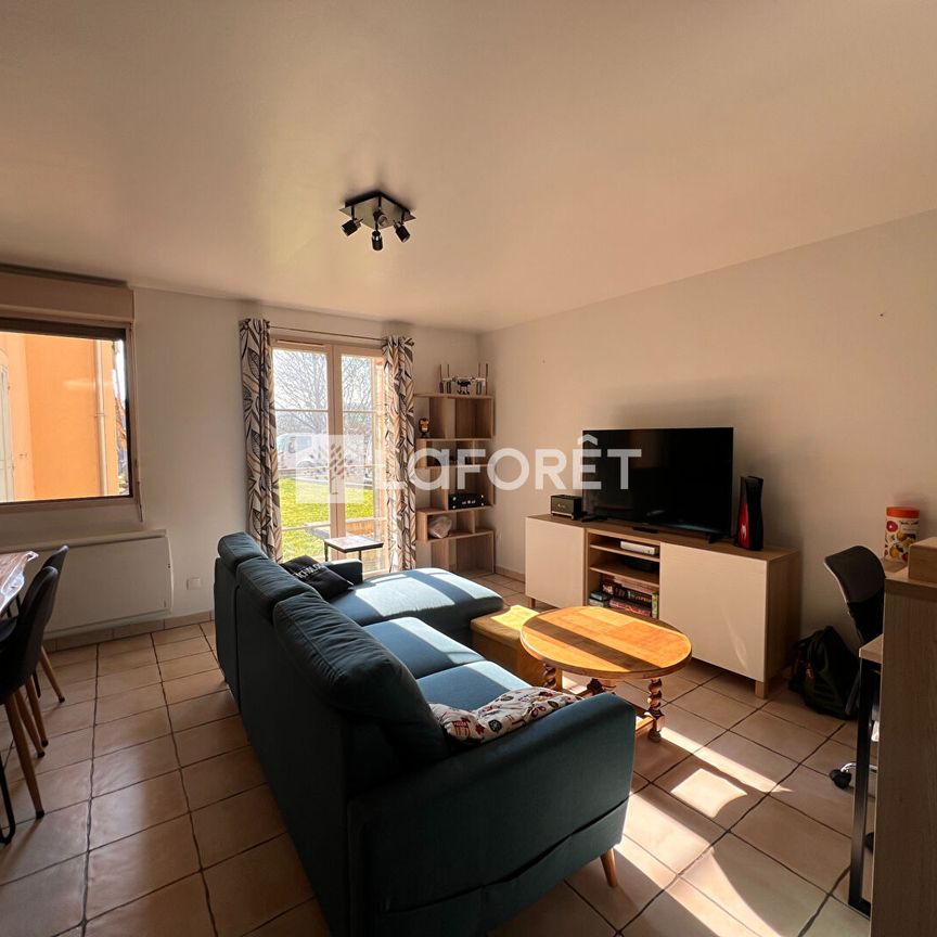 Apartment - Photo 1