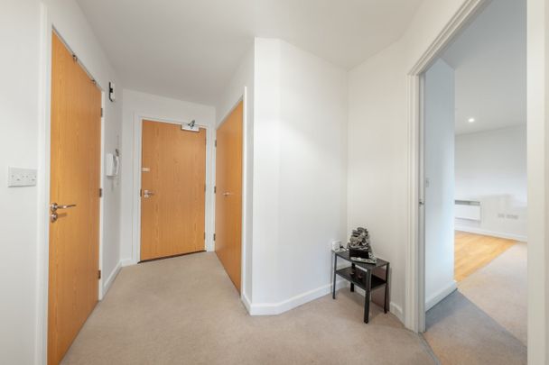 Flanders Court, 12-14 St Albans Road, Watford, WD17 - Photo 1