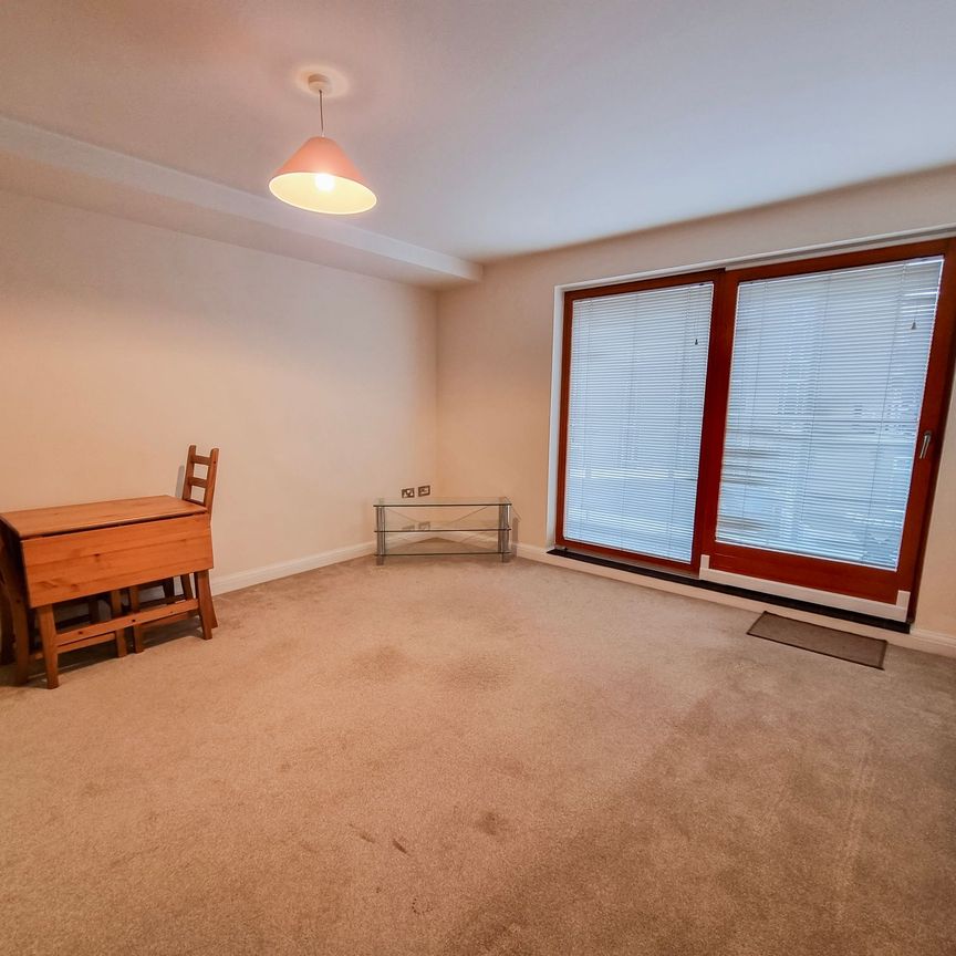 1 bed apartment to rent in Abbey End, Kenilworth, CV8 - Photo 1