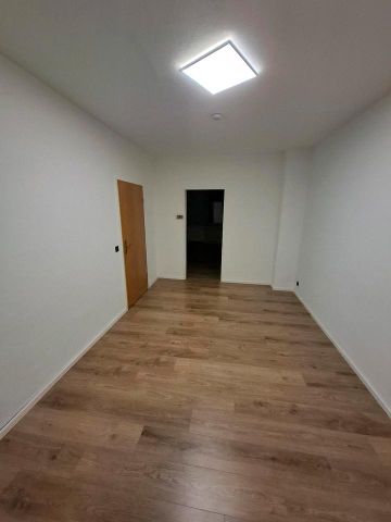 Helle 2 Zimmerwohnung, DG, 54 m², 400€ Kaltmiete + NK, Freiheitst - Photo 3