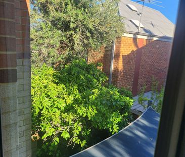 Leederville - Photo 5