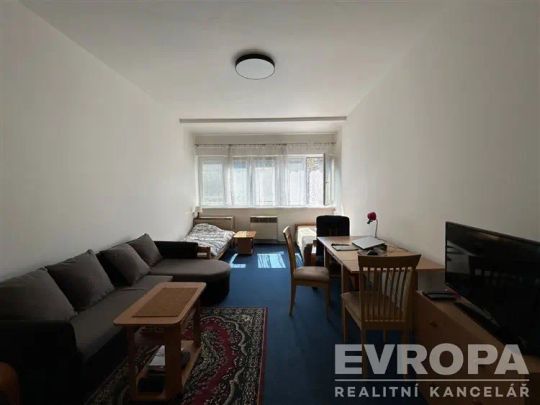Pronájem bytu na Pankráci, 1+kk, 25 m - Photo 1