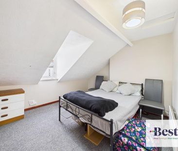 5 Victoria Street, Carrickfergus, BT38 8AQ - Photo 5