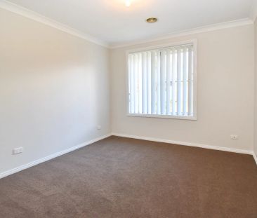 11 Lyrebird Place, Orange. - Photo 5