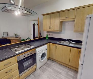 1 bedroom ground floor flat to rent - Photo 2