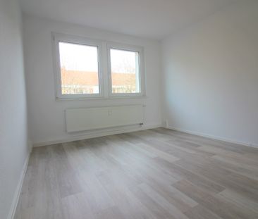 schnell sein lohnt sich 2-Zimmerwohnung mit schöner Einbauküche - Photo 1