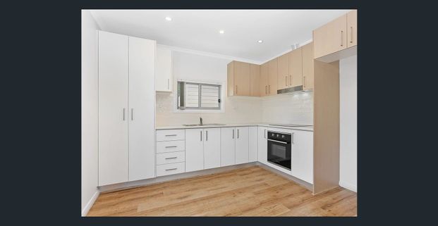 Contemporary Two Bedroom Granny Flat - Photo 1