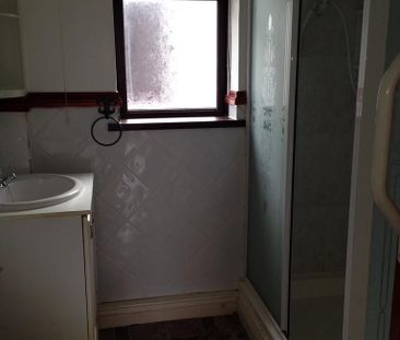 3 bedroom detached bungalow to rent - Photo 6