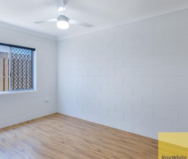 $560 per week / $2,240 Bond - Photo 1