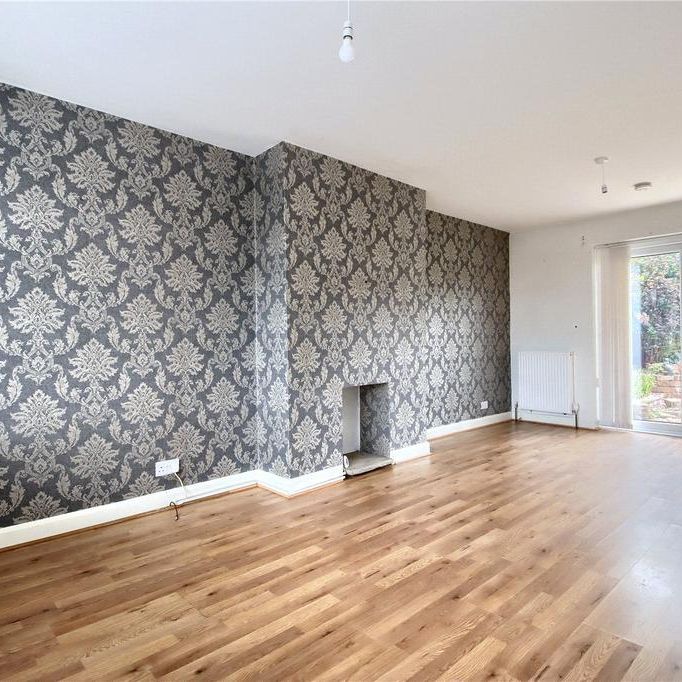 2 bedroom bungalow to rent - Photo 1