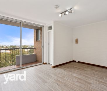 53/21 Harvest Road, NORTH FREMANTLE WA 6159 - Photo 4