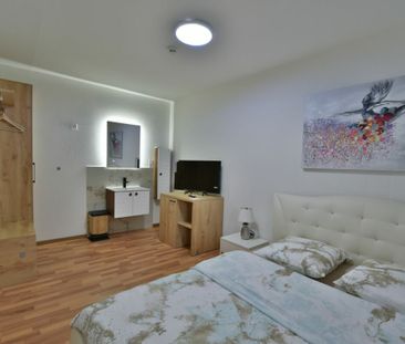 Studios meublés pour la location à court ou à long terme ! - Photo 6