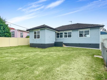 20 Bristol Street, BERKELEY NSW 2506 - Photo 4