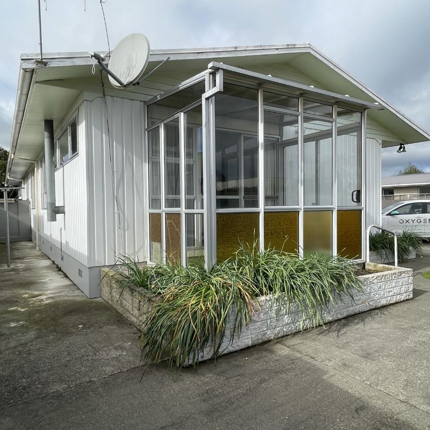 Elm Road, Akina - Photo 1