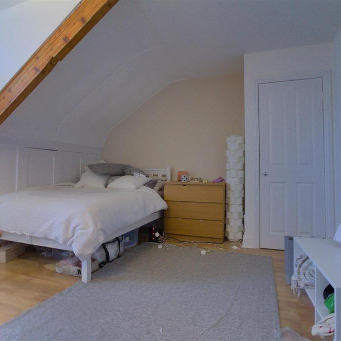 4 bedroom apartment to rent - Photo 1