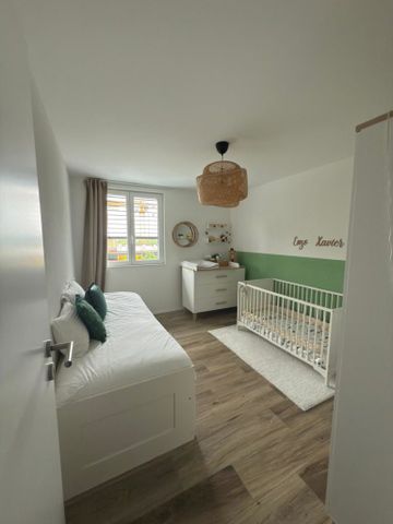 Grand appartement moderne avec balcon - Photo 4