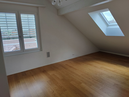 1 MONAT MIETZINSFREIE ZEIT - 2.5-ZIMMER DACHWOHNUNG MIT BALKON - Foto 5