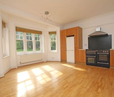 3 bedroom flat to rent - Photo 5