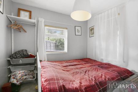 2 bedroom maisonette to rent - Photo 4