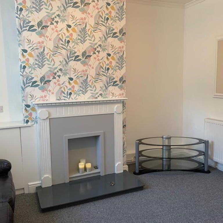 11 Institution Place, Belfast, BT12 4AE - Photo 1