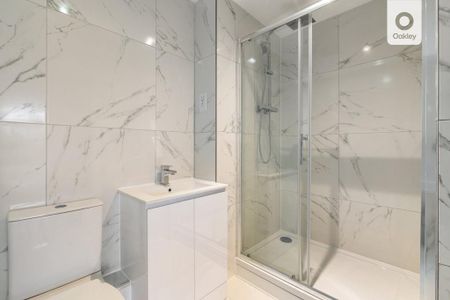 3 bedroom flat to rent - Photo 5