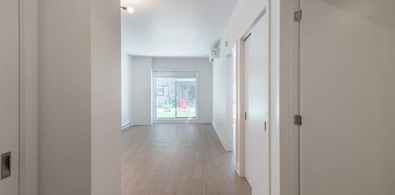 2 CH - 1 SDB - Montréal - $2,195 /mo - Photo 2