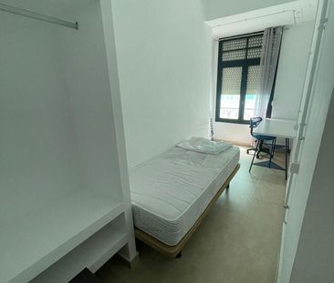 Piso 5 dormitorios estudiantes - Photo 3