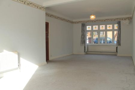 3 bedroom semi-detached house to rent - Photo 2