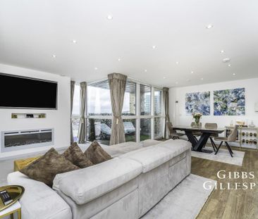 3 bedroom flat to rent - Photo 1