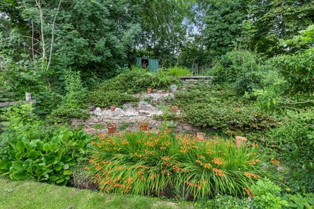 4 bedroom semi-detached house to rent - Photo 5