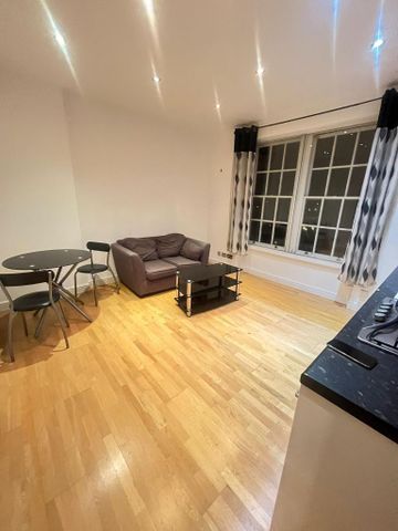 2 bedroom apartment to rent - Photo 2