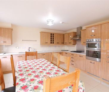 4 bedroom detached house to rent - Photo 1