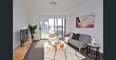 NEW, modern, low-maintenance 5-bedroom townhouse - Photo 5