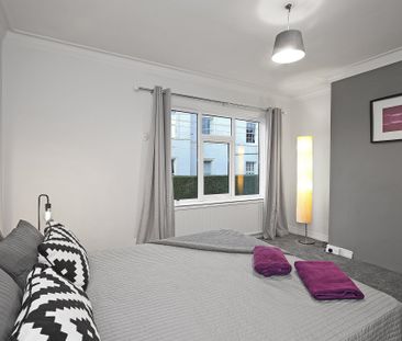 4 bedroom terraced house to rent - Photo 4
