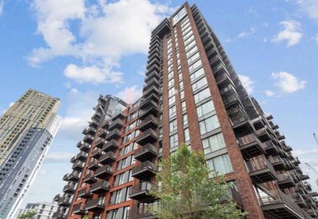 The Modern, 1 Viaduct Gardens, London SW11 - Photo 3