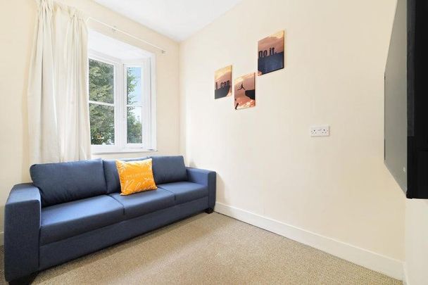 1 bedroom semi-detached house to rent - Photo 1