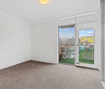 SUPER CONVENIENT APARTMENT - Photo 5