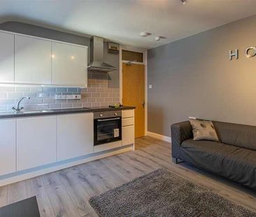 Ninian Road, Roath, CF23 - Photo 2