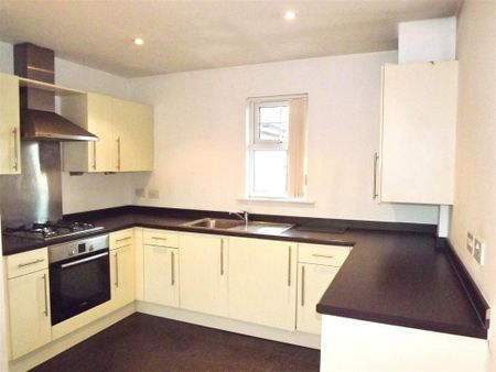2 bedroom apartment to rent - Photo 4