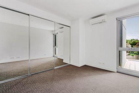 3Bedrooms, 2Bathrooms - Photo 5