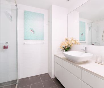 BEACHFRONT FURNISHED APARTMENT - KIRRA SURF - Photo 1