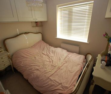 3 bedroom semi-detached house to rent - Photo 5